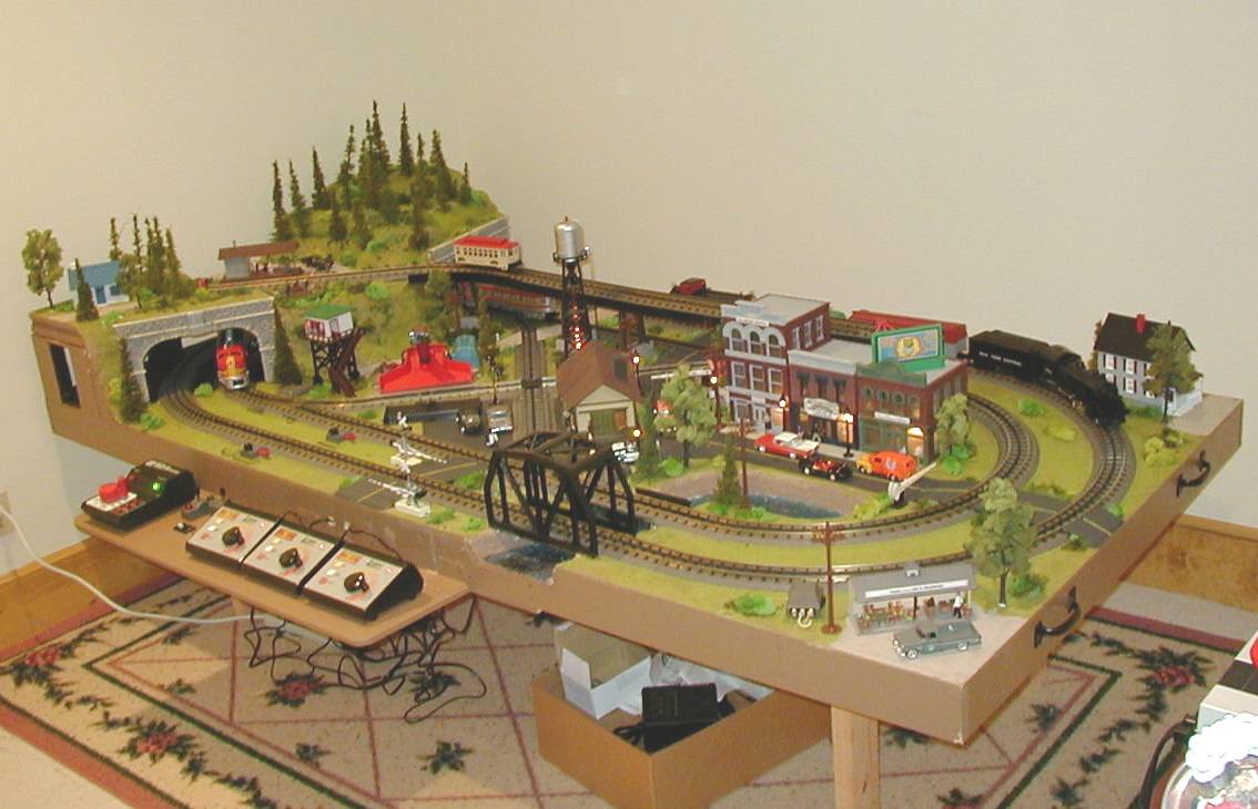 Scale Model Train Image 11