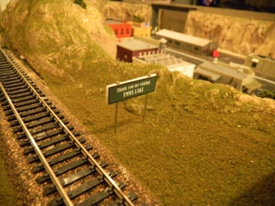 Model Railroad Grass Layouts
