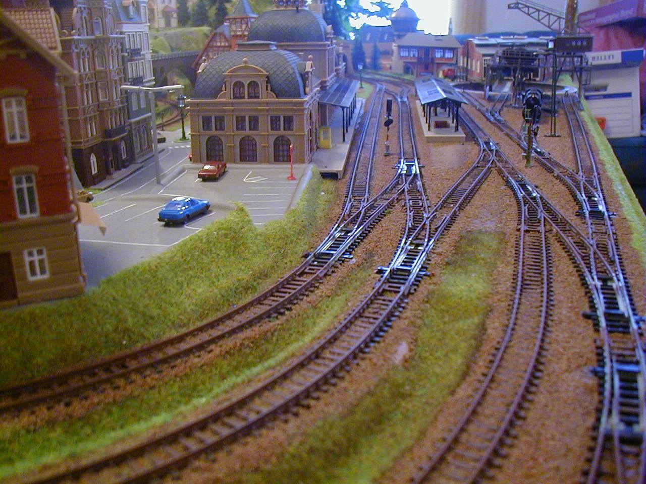 Jaysons 3 X 5 Outstanding N Scale Model Train Layout