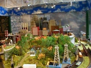 Donald's Wonderful 12' x 13' O Scale Model Train image 4
