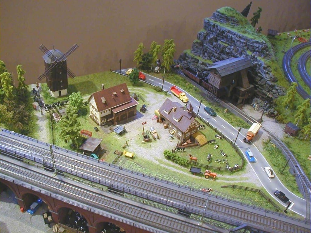 Marklin HO Layout Model Train Image 10