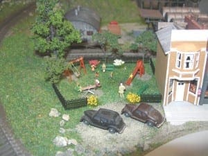 Zack's Amazing 4' X 8' N Scale Model Train Image 11