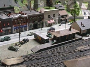 Zack's Amazing 4' X 8' N Scale Model Train Image 9