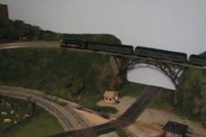 L Shape Model Railroad Image 2