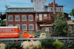HO Layout Model Train Image 12