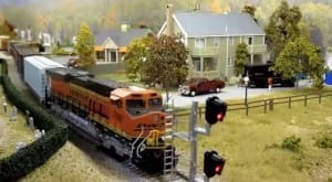 American HO Model Railroad Image 3