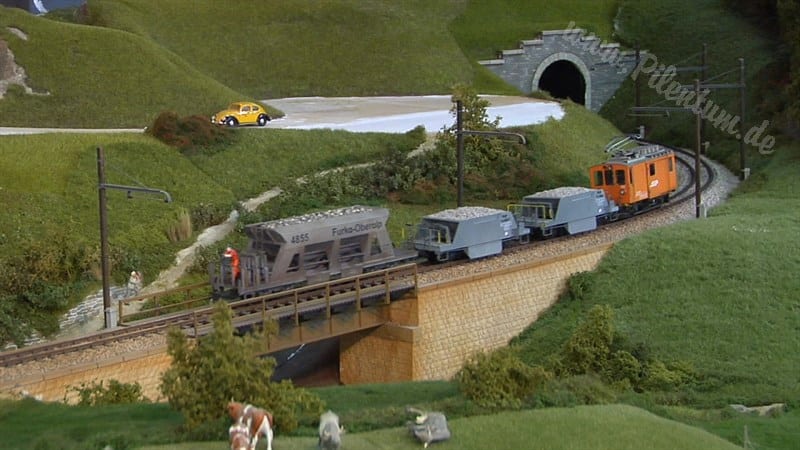 largest model railway layout photo 5