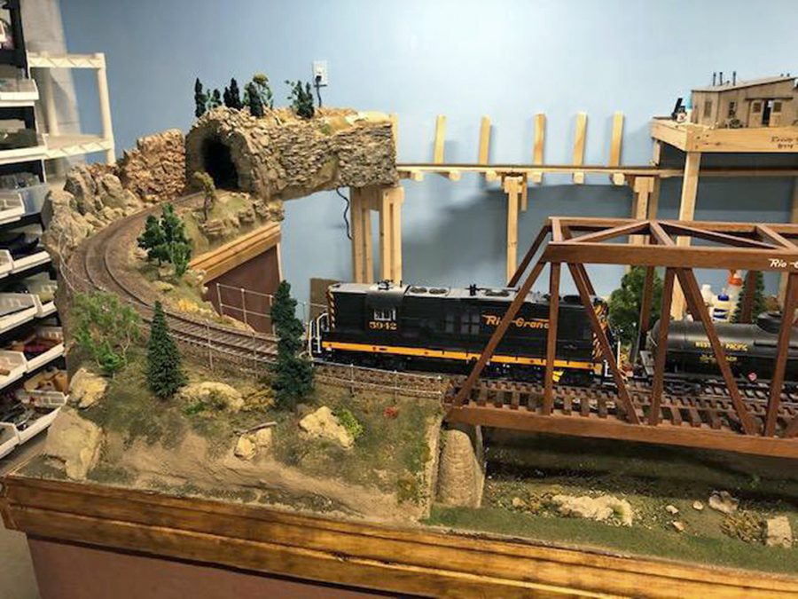 2 rail o scale model train layout