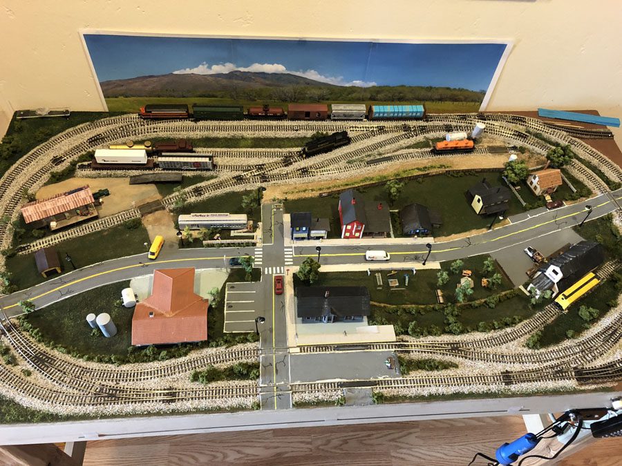 fully operational small n scale layout